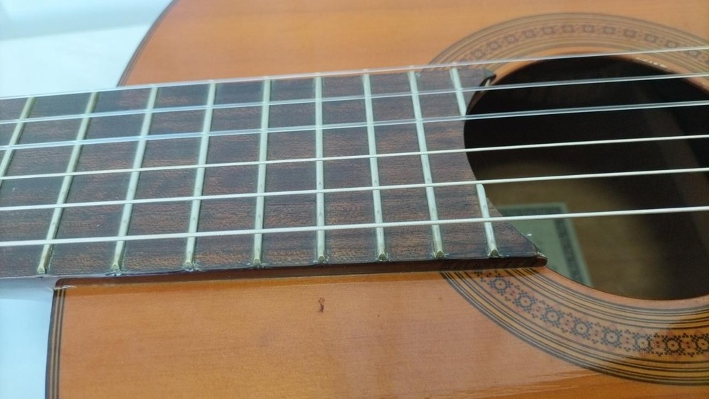 YAMAHA C-320 Classical Guitar