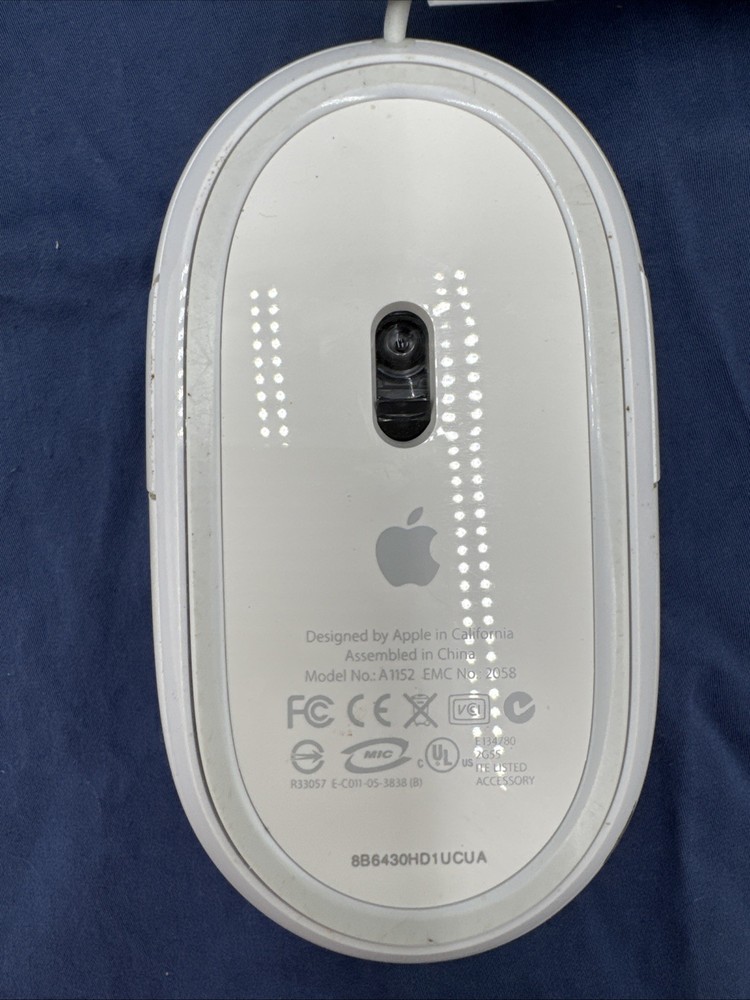 Authentic Apple A1152 white Mighty Mouse USB Wired