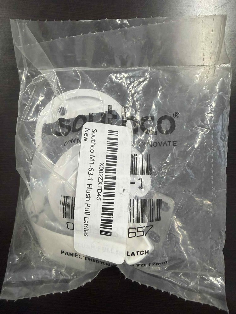 Southco Flush Pull Latch - To Open Non-Locking White Plastic M1-63-1