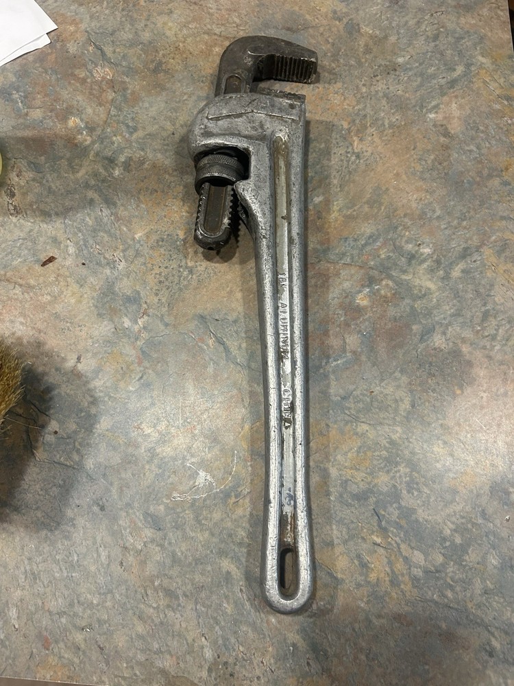 18” Aluminum Pipe Wrench