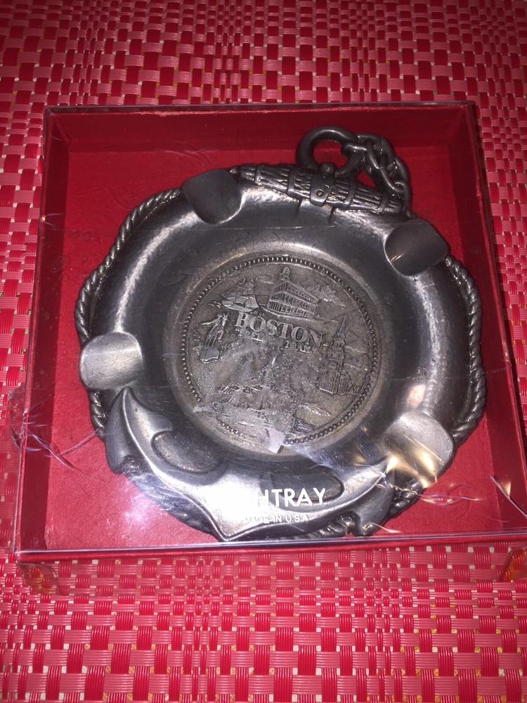 Boston “freedom Trail” ashtray