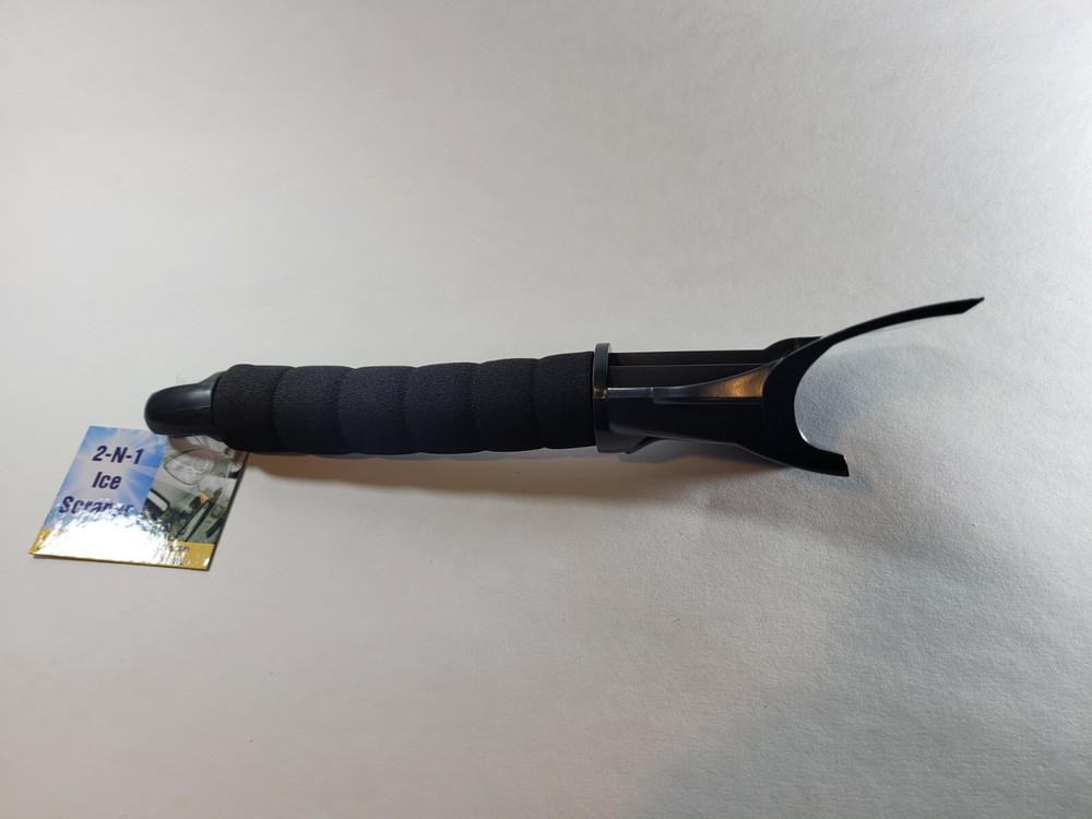 Windshield Ice Scraper 2-in-1 Straight and Serrated Blade, Black 10" long