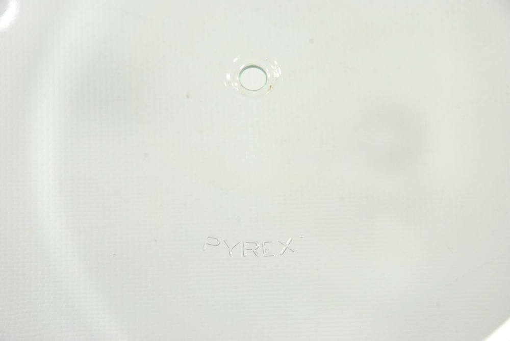 PYREX Glass Replacement Pot Lid Black Plastic Removable H Knob 7.75"