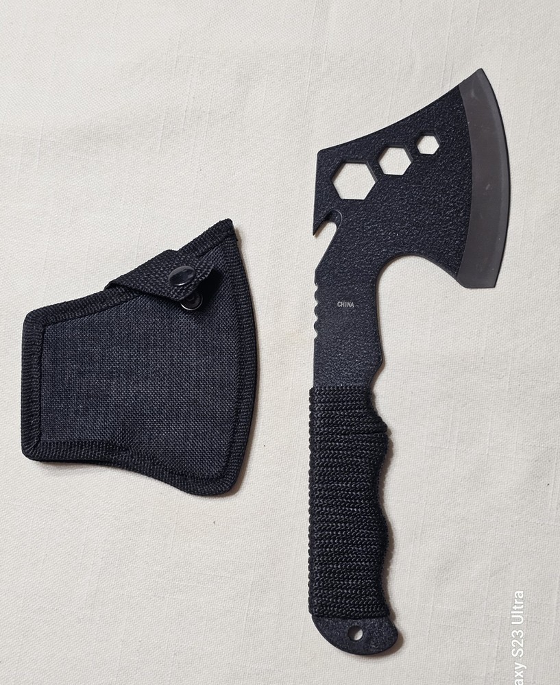 AVALANCHE AXE MULTI TOOL WITH SHEATH APPEARS UNUSED