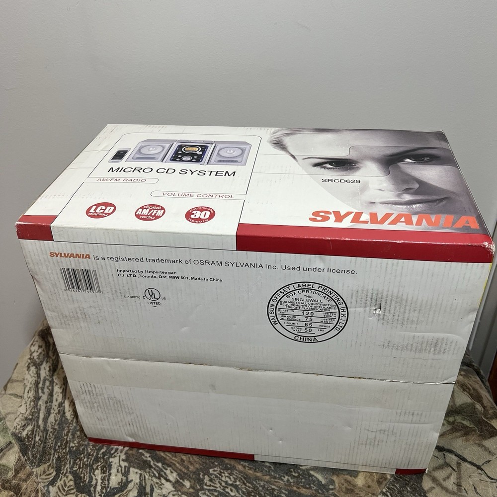 2006 Sylvania SRCD629 Micro CD System AM/FM Radio Top Loading CD Player LCD