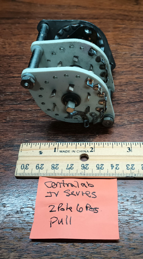 Centralab JV Series 2 Pole 6 Position Rotary Switch. Used, Pull.