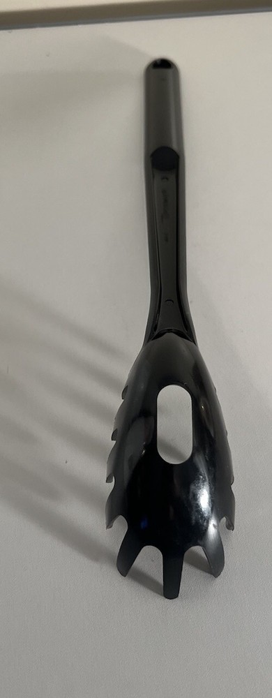 Vtg TUPPERWARE Kitchen Tool Utensils *NEW* NOS Black Spaghetti Fork (1)