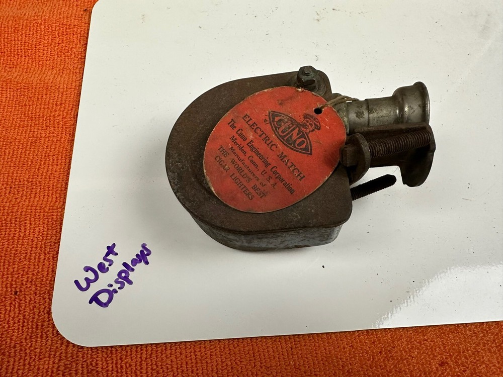 Vintage CUNO ELECTRIC Under Dash RETRACTABLE CIGAR Cigarette LIGHTER Car