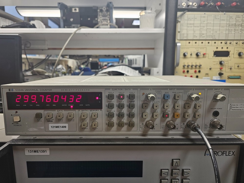 HP 5334A Universal Counter