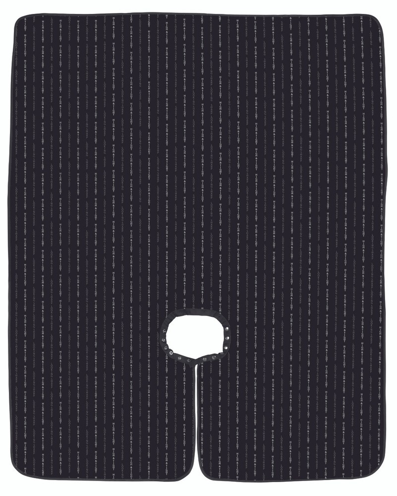 Cricket Locks Haircutting Cape | Looking Sharp