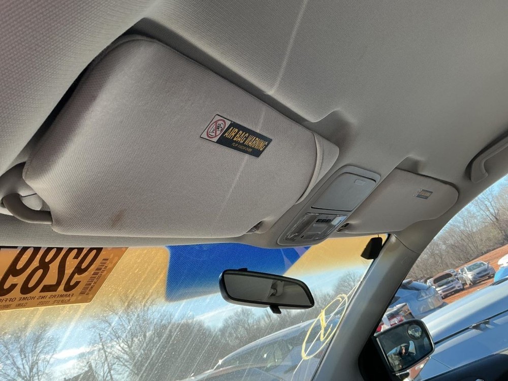 ODYSSEY 2005 Glove Box 4910933