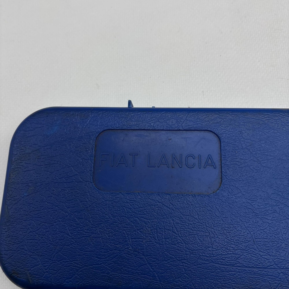 GENIUS EMERGENCY TRIANGLE MADE IN ITALY