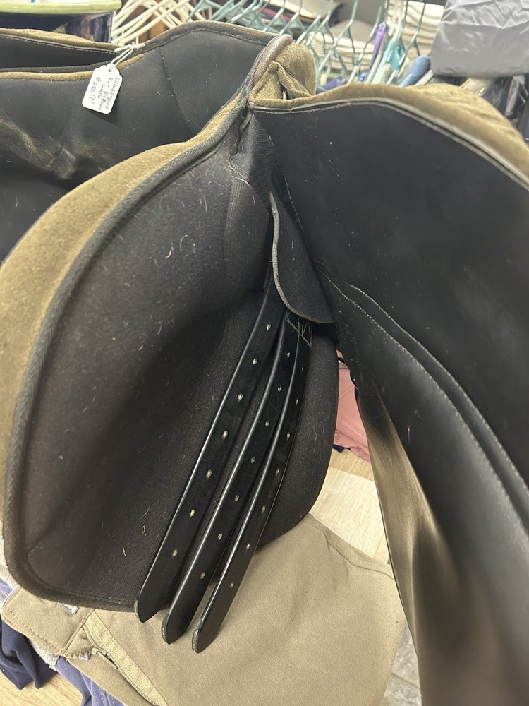 K & M Saddle Synthetic/Suede 17