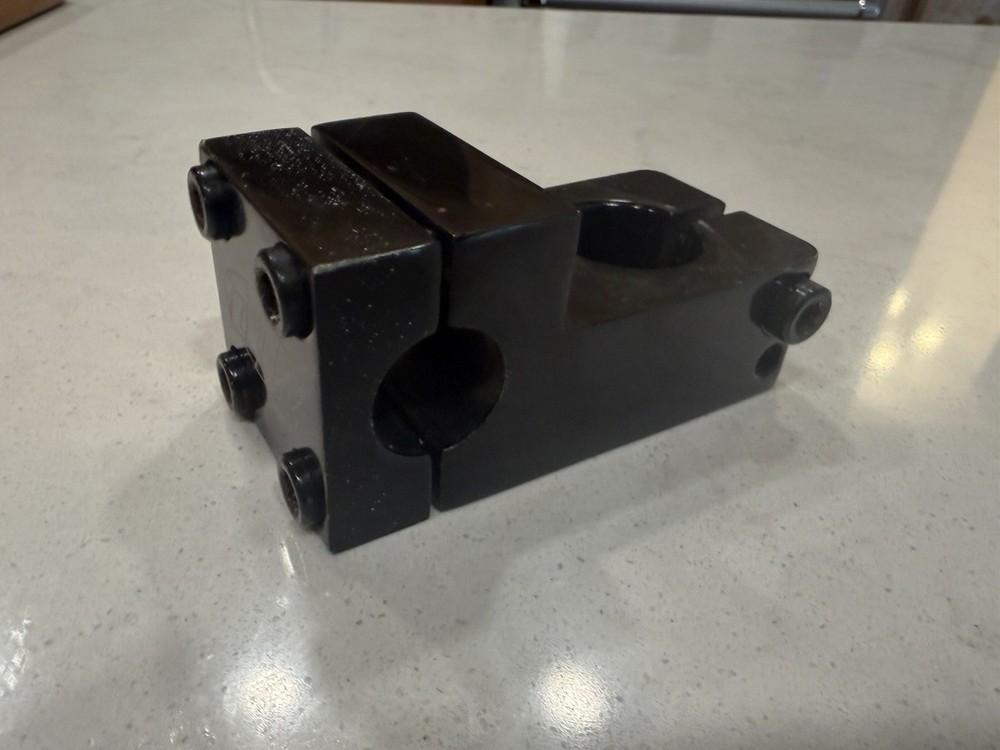 DK Threadless Front Loading Stem