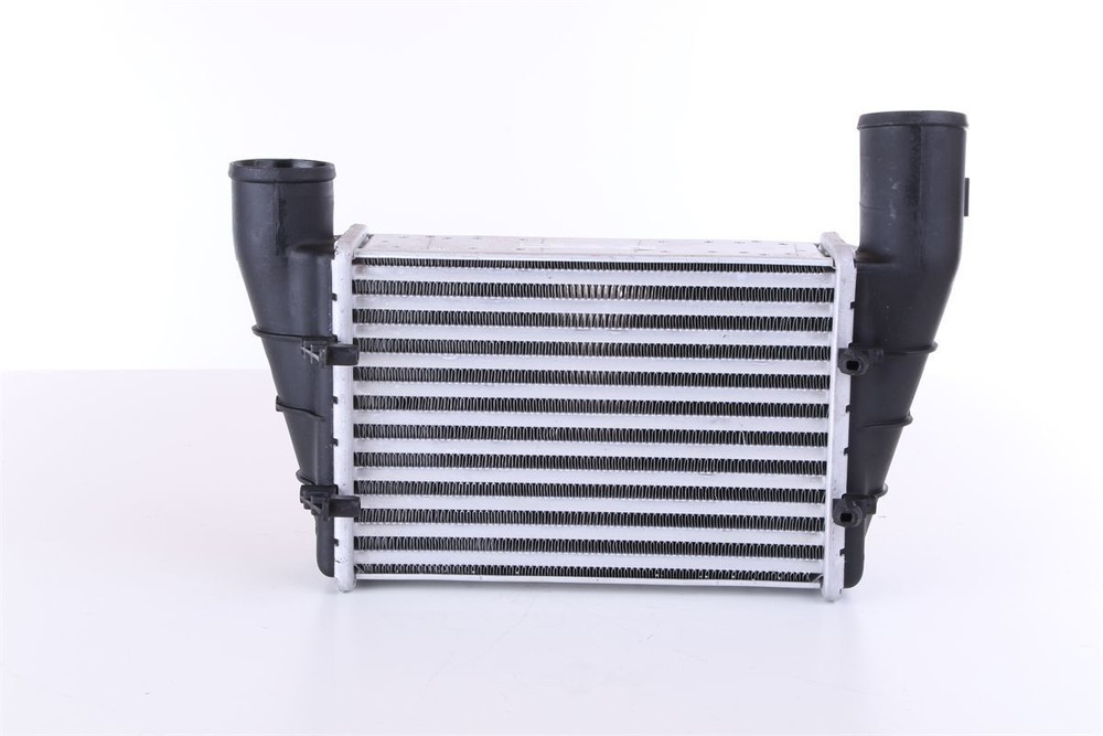 Intercooler Nissens North America 96896