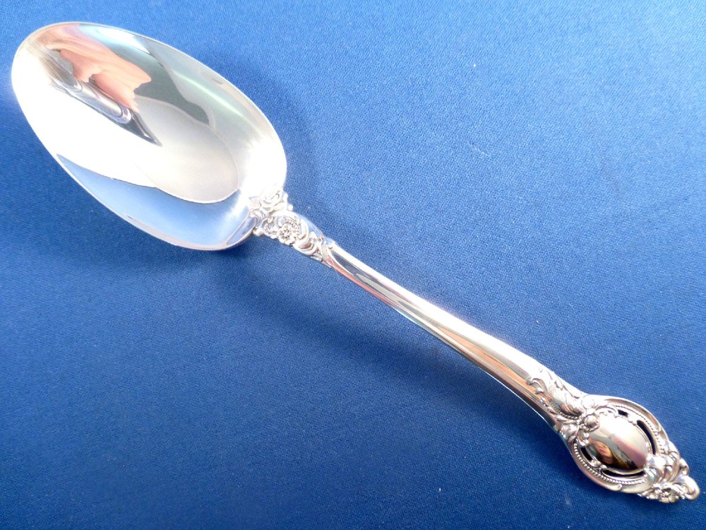 CAMEO-REED & BARTON STERLING TABLE SERVING SPOON