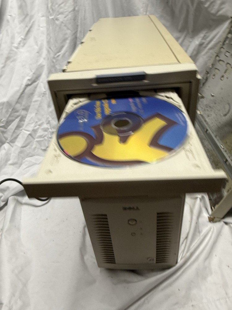 Vintage Dell Dimension XPS D300 desktop computer
