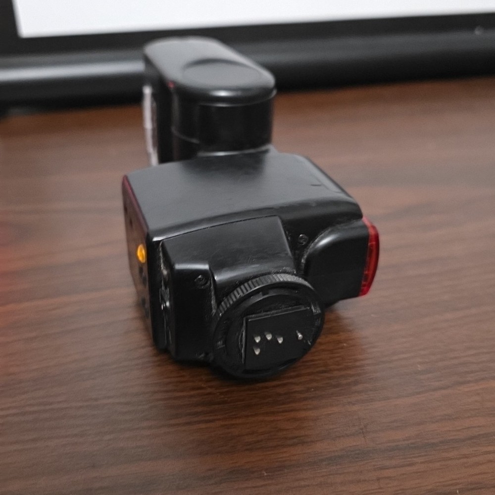 Olympus FL-40 Electronic Flash Unit- Tested