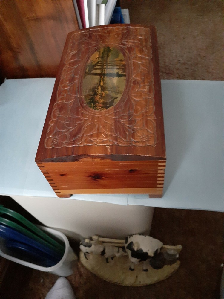 Cedar Chest Jewerly Box Missing The Latch But very Nice