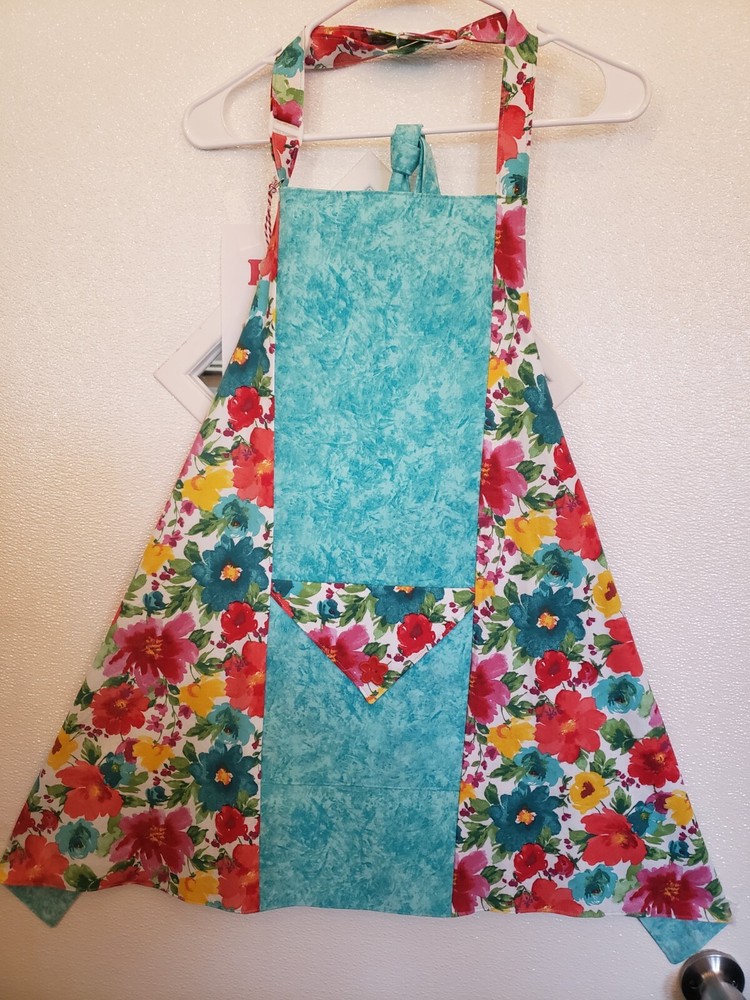 Handmade Apron - With Pocket