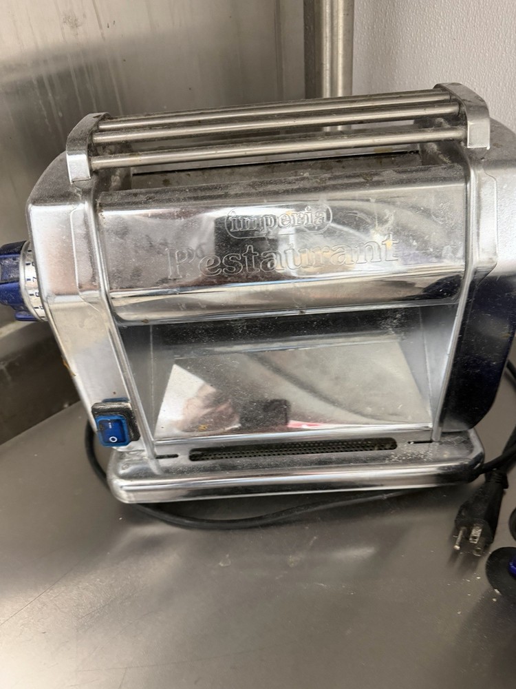 Imperia Restaurant Pasta Machine