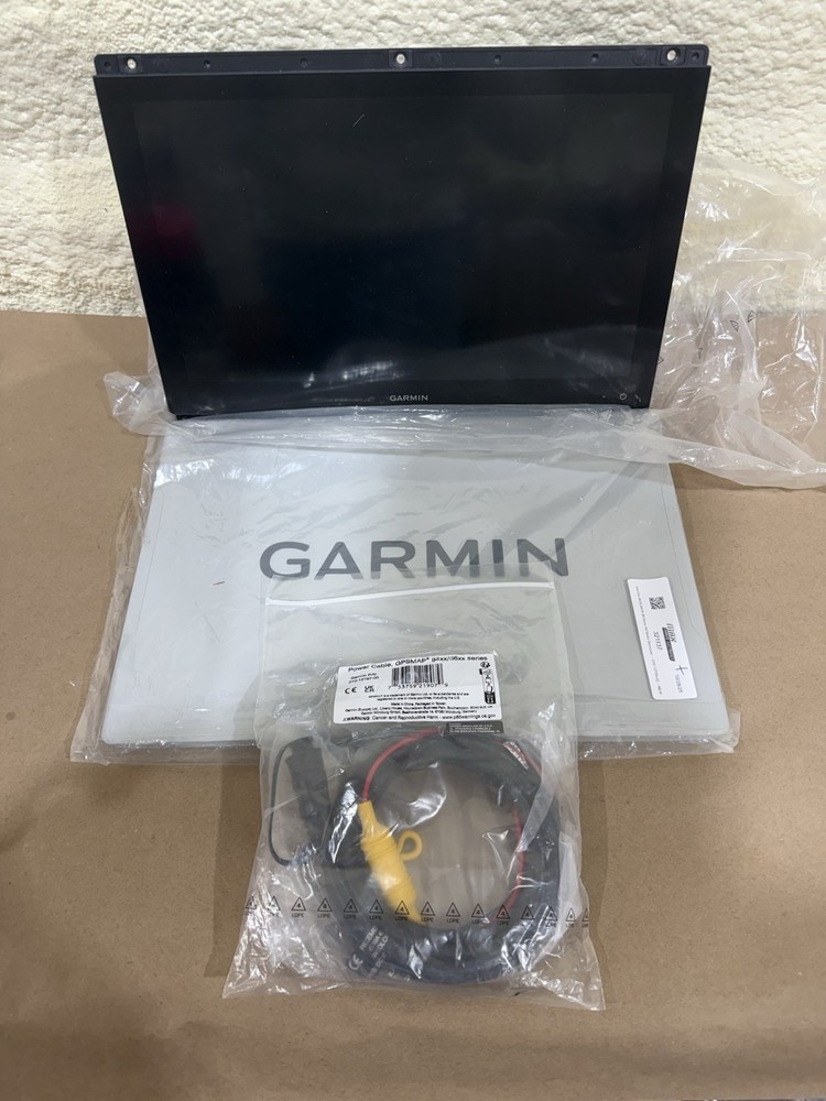 Garmin GPSMAP 8616 Chartplotter GN+ 010-02093-50 Recertified