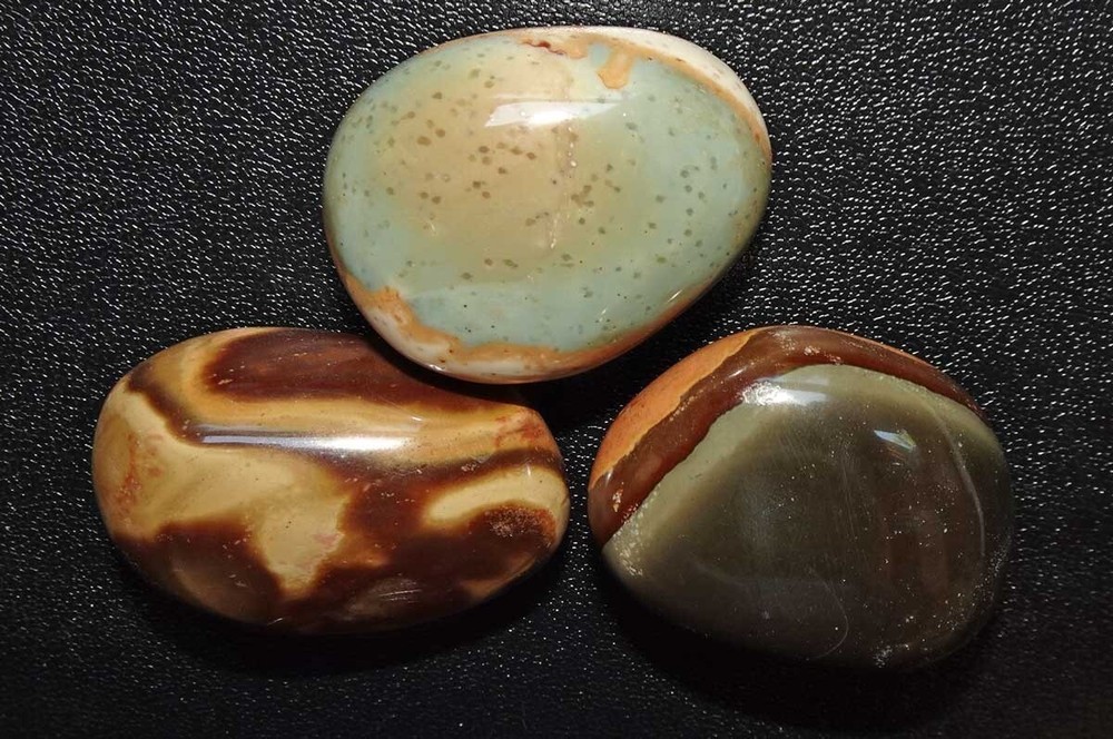 Polychrome Jasper - 3 Polished Pebbles - Madagascar sc749f