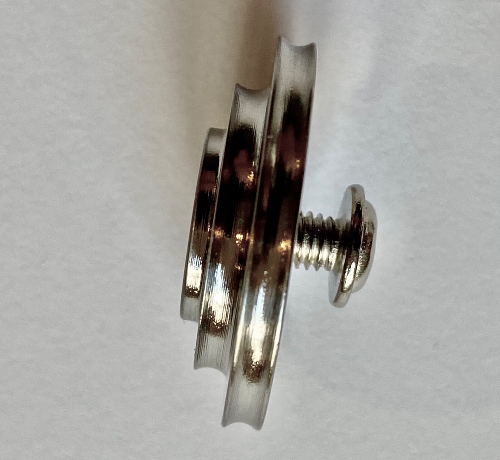 Imperial Officer Code Disc with attachment screw.