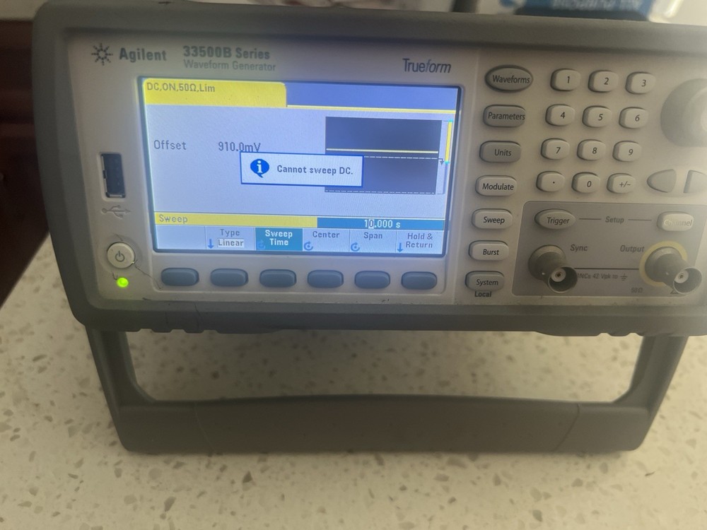 AGILENT KEYSIGHT 33500B TRUEFORM WAVEFORM GENERATOR