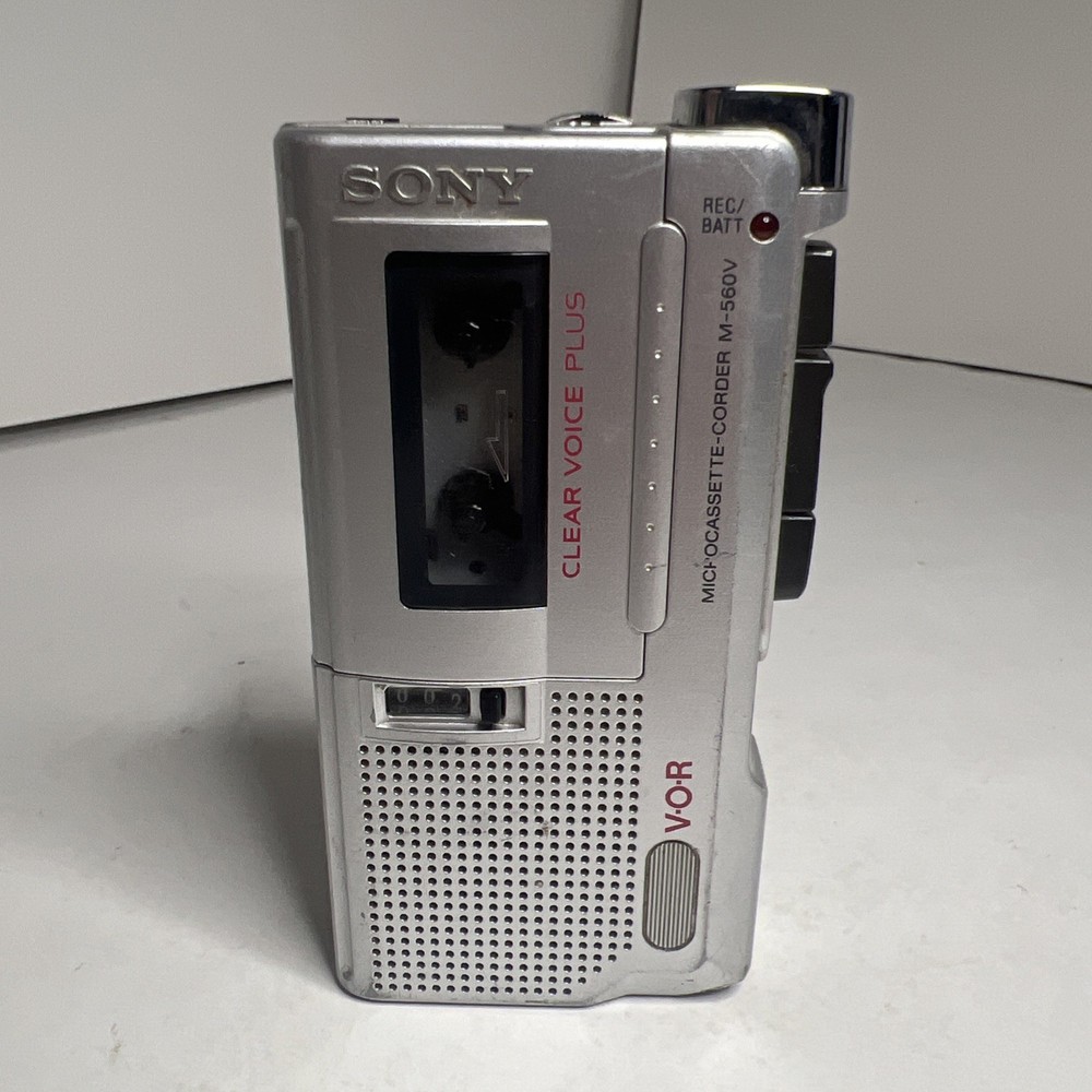 Sony Microcassette-Corder M-560V VOR Silver Handheld Voice Plus Recorder