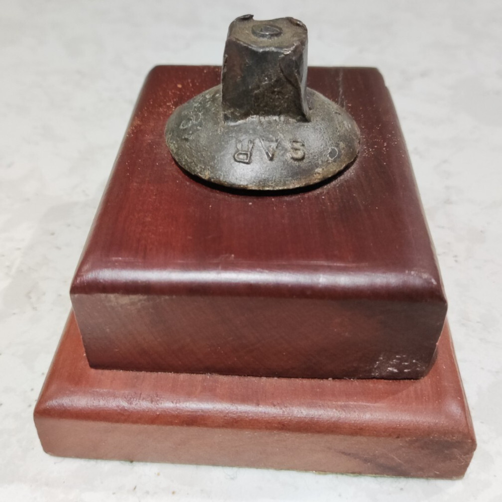 SAR (South African Railways ?) 1945 mounted railway sleeper bolt / stud / nail
