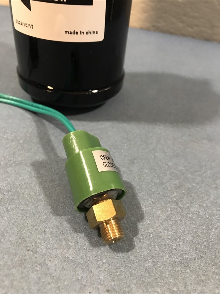 61-6630 AC Receiver Drier With Switch For Thermo King Tripac Apu Evolution