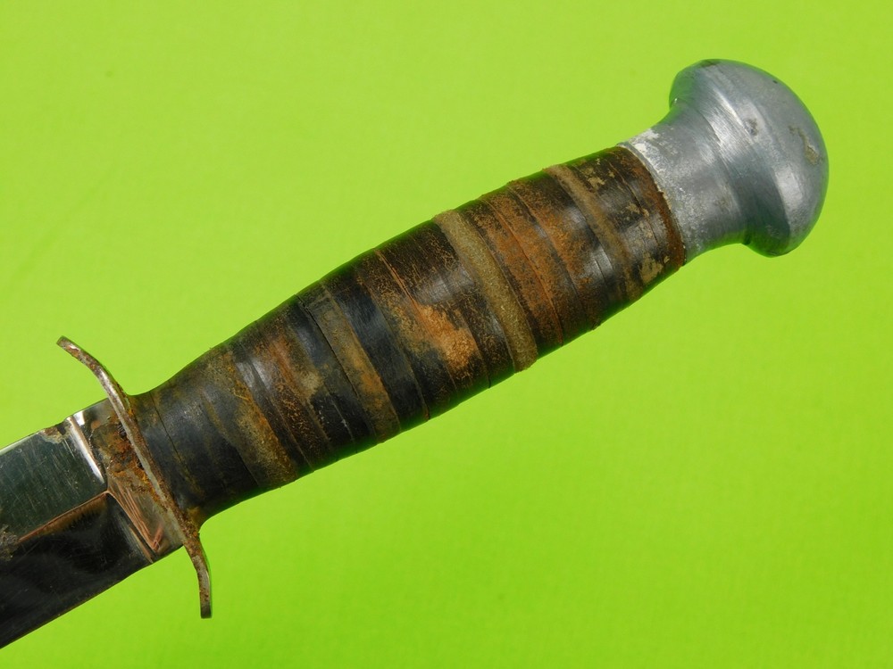 US WW2 Stiletto Fighting Knife w/ Sheath