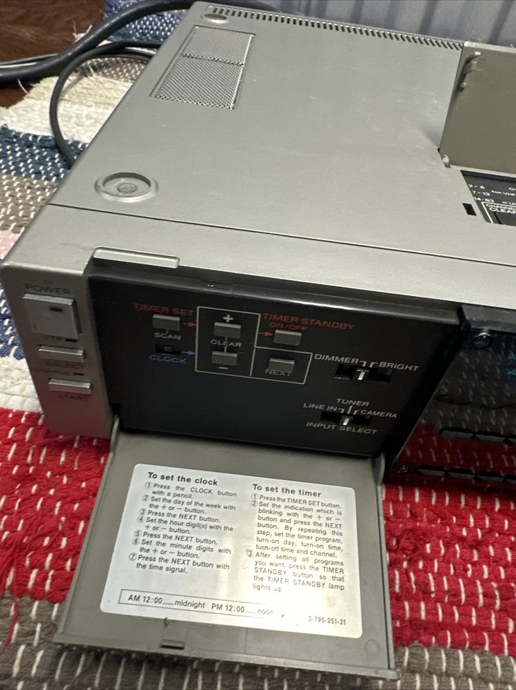 Vintage Programmable Betamax Portable Tuner Timer Unit Sony TT-2000 Untested