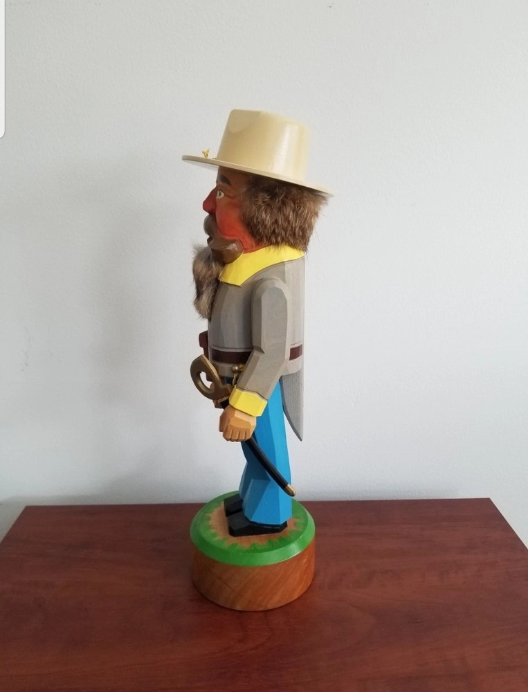 Hand Carved Confederate Officer Nutcracker Lothar Junghanel