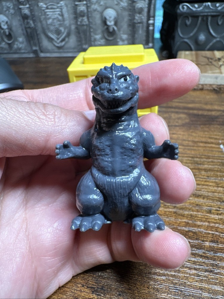 Bandai Namco Mini Collection Godzilla Figure