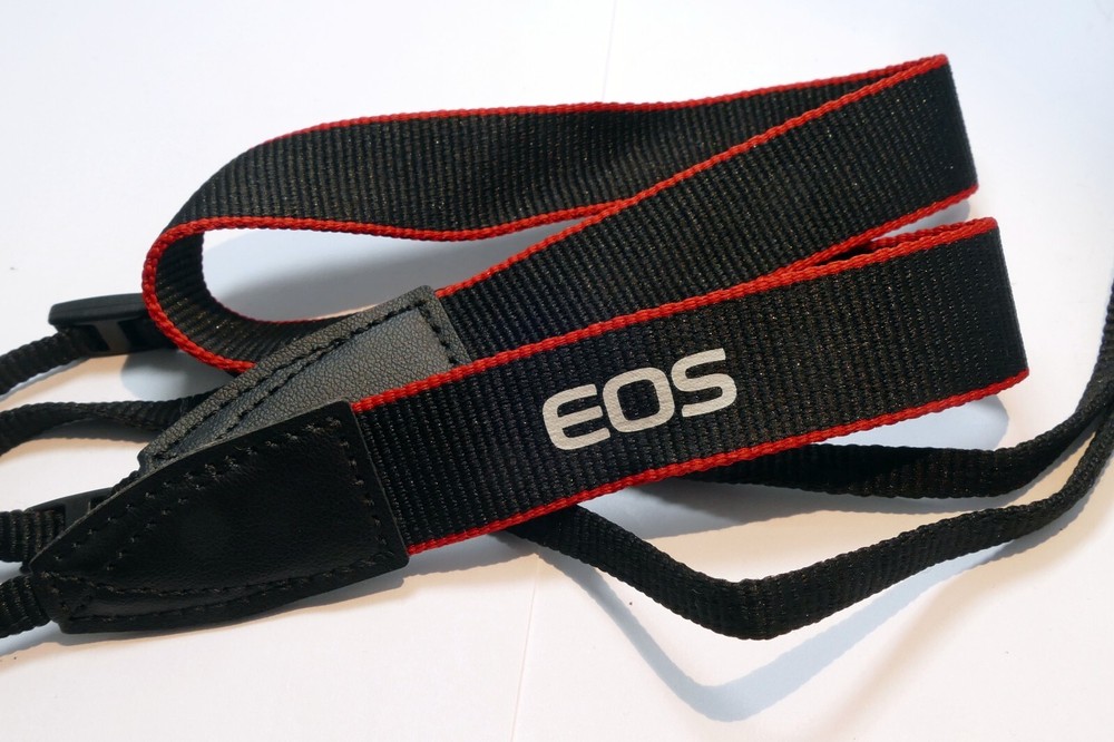 Canon EOS Camera Shoulder Strap Black-White 2cm narrow - Genuine