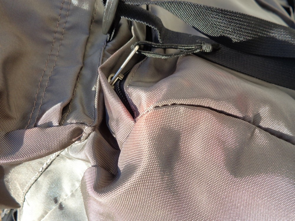 VINTAGE HIGH ADVENTURE HIKING EXTERNAL FRAME BACKPACK