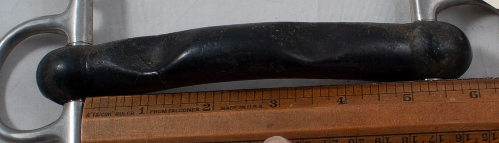 Used Rubber Mullen Mouth Pelham Bit