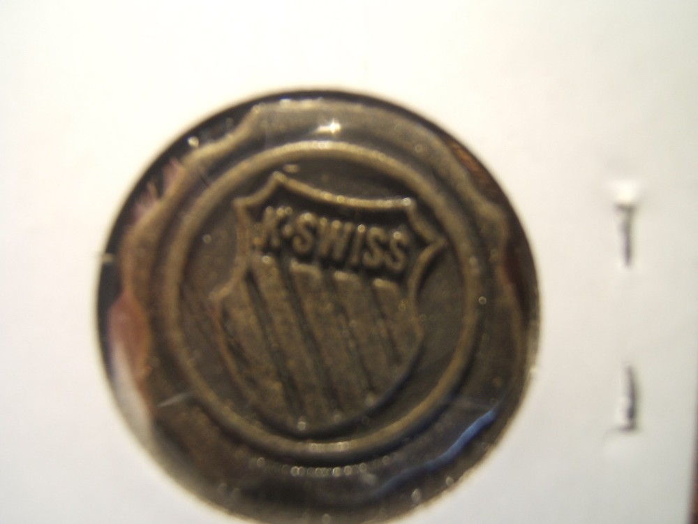 K - SWISS QUALITY SIZE 1966 Token