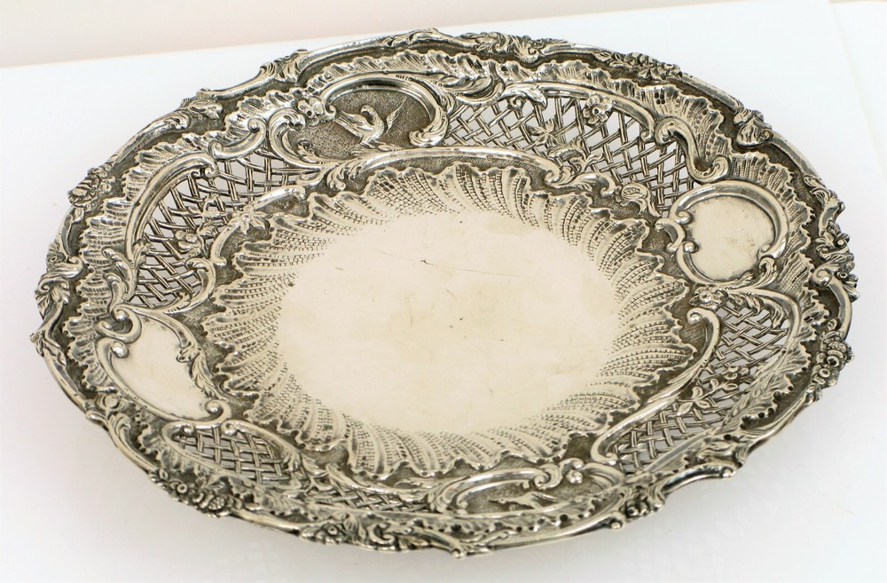 ANTIQUE BEAUTIFUL STERLING SILVER HALLMARKED CUSTOM MADE CHASED SILVER COMPOTE