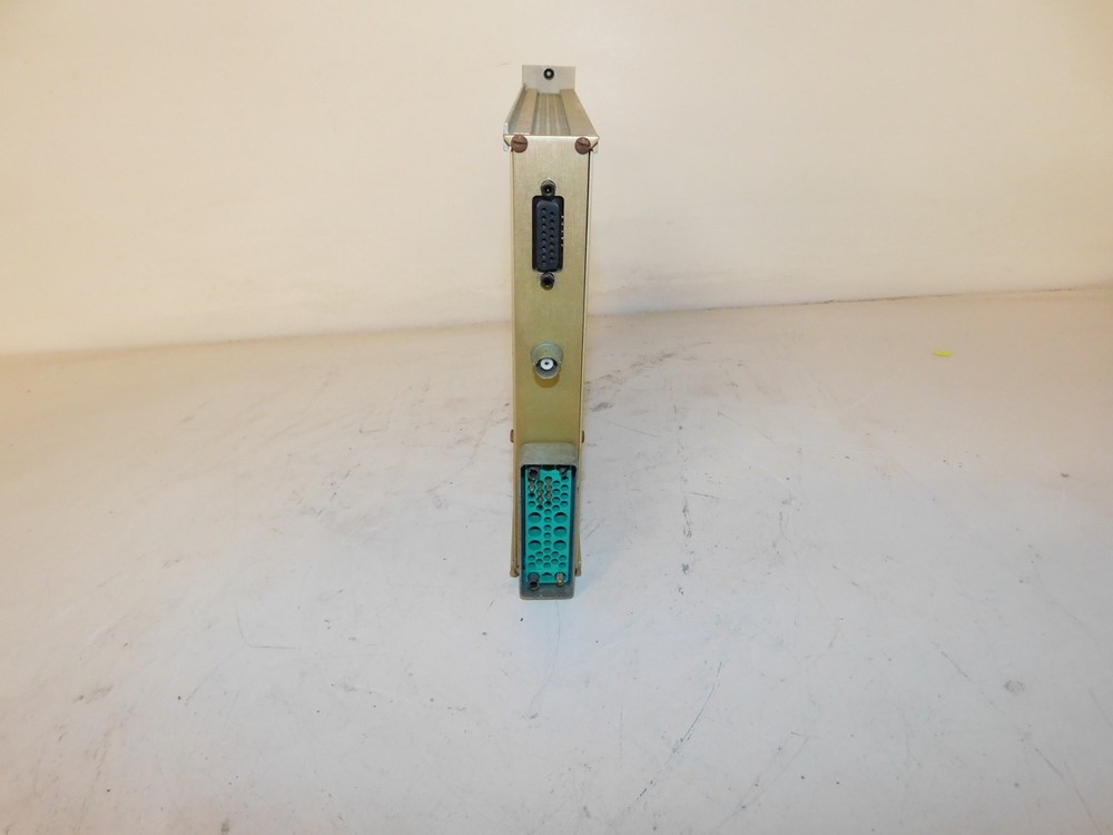 STANFORD RESEARCH MODEL SR255 FAST SAMPLER (JCC67)