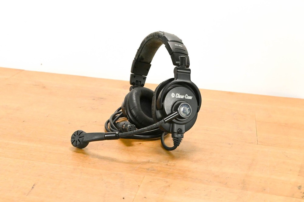 Clear-Com CC-400 Double-Ear Intercom Headset with Dynamic Microphone CG01ZZ0