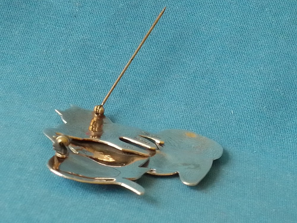 925 Sterling Silver brooch. Cats. Mexico 2000.