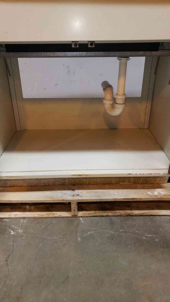 Fisher Hamilton 3'6" Lab Sink Bundle Basin Epoxy Casework (SKU: 5021AA)(5021AA)