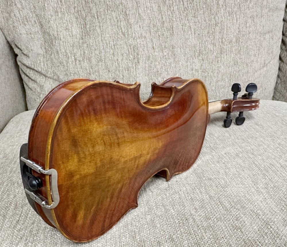 Used Classical Strings VN090-1/8 Size Advanced Violin Outfit