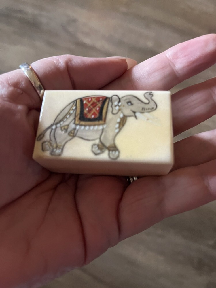 RARE Hand Painted Elephant On Solid Camel Bone Trinket Box From India
