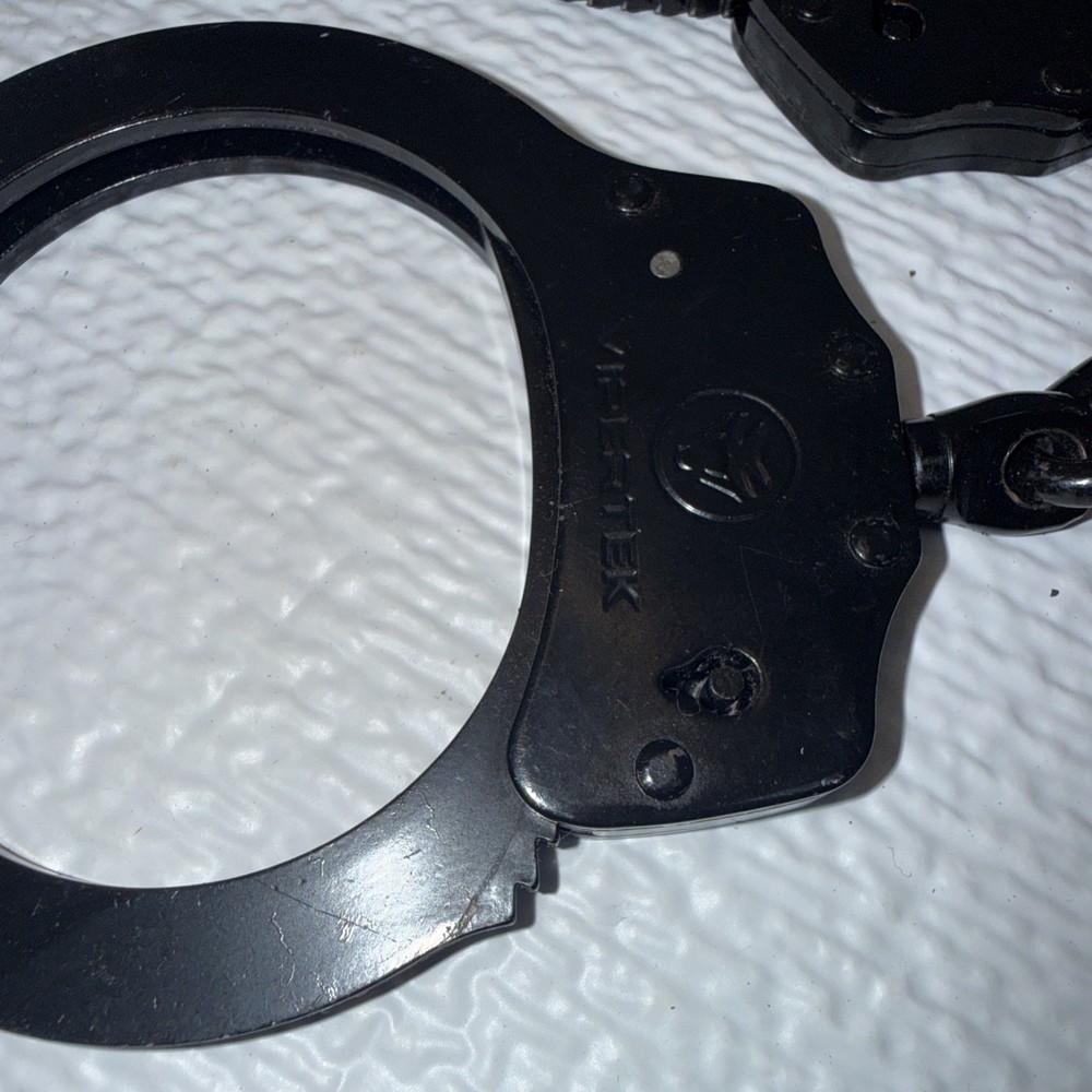 Black Vipertek Handcuffs No Keys