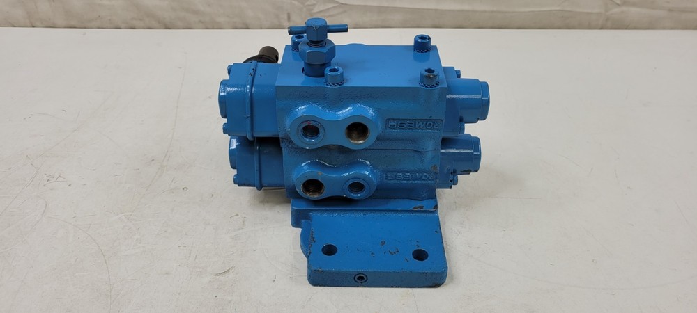 Romesa Double Hydraulic Spool Control Valve 23G24