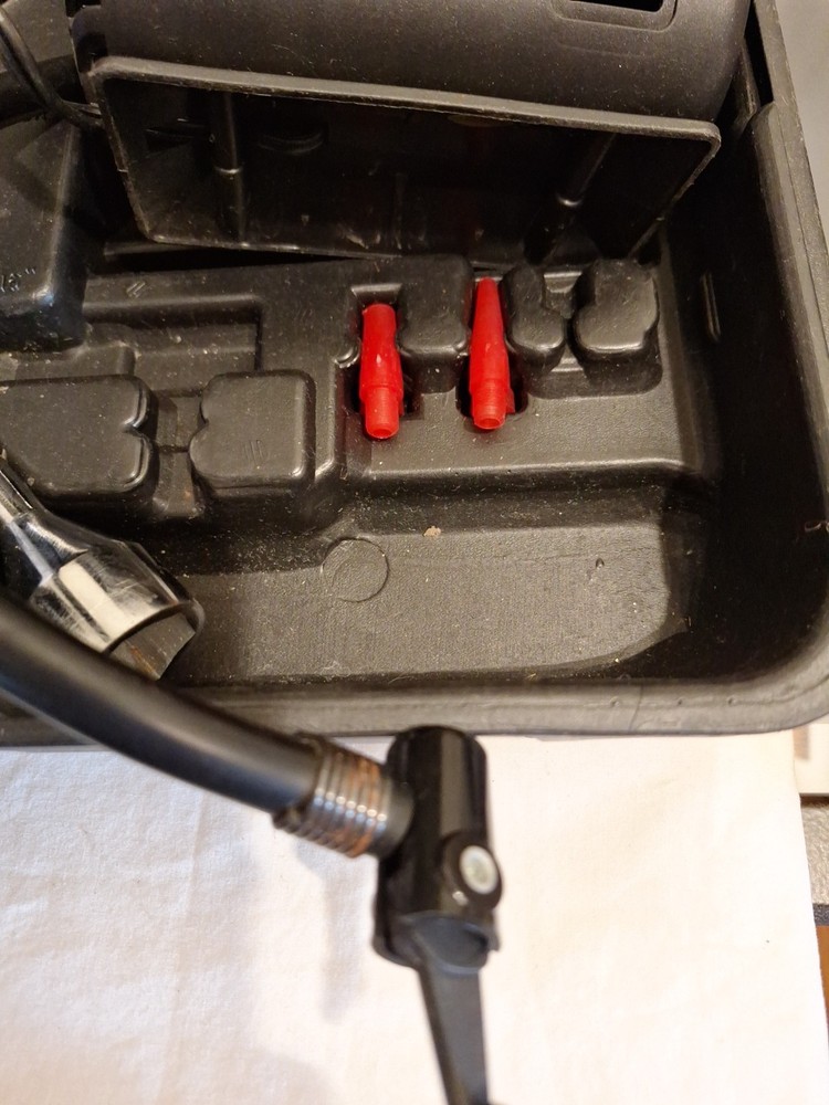 Car Emergency Roadside Tool Kit With Portable Air Compressor